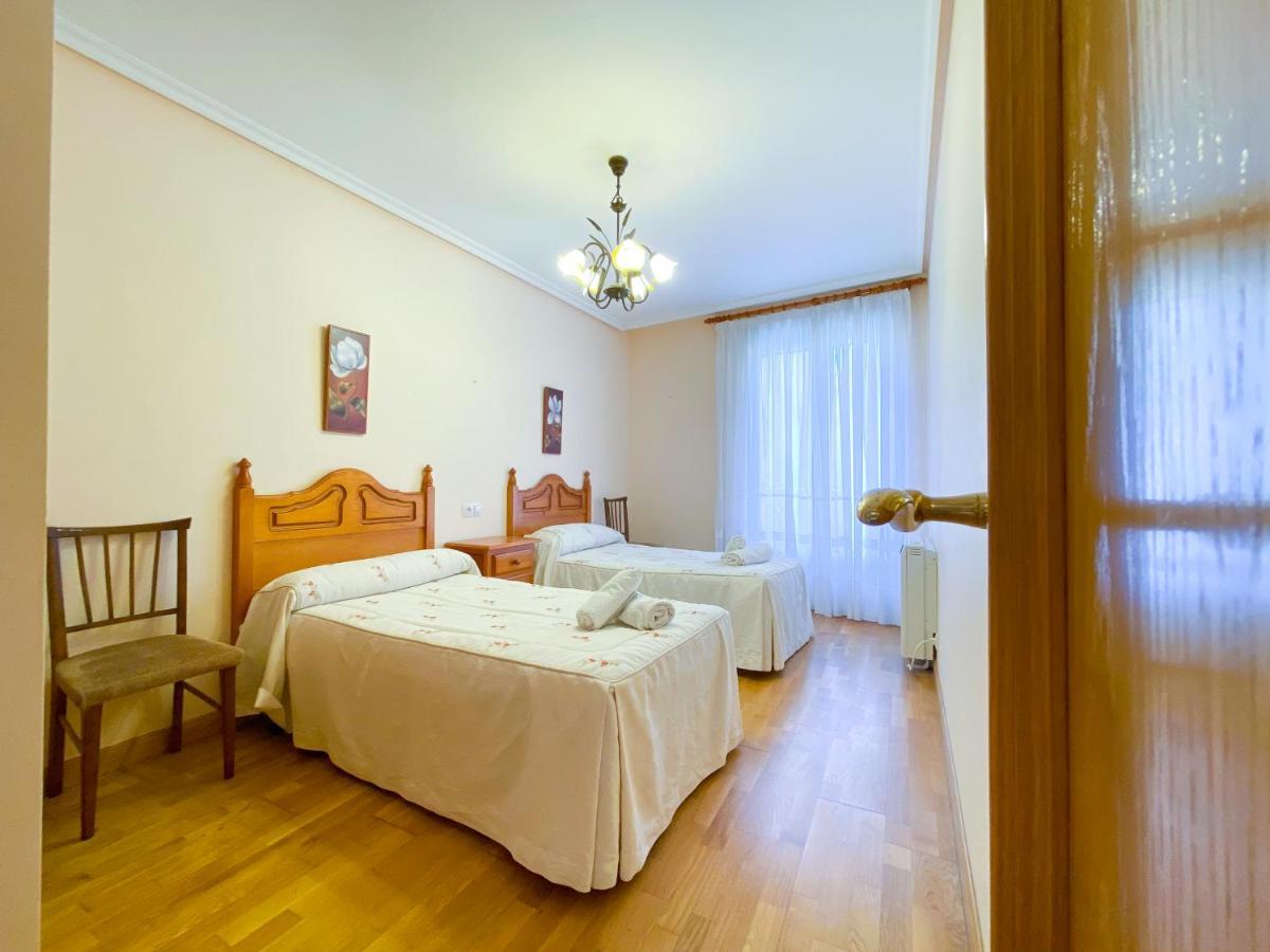 Vivienda Turistica Los Leones Berlanga de Duero Exterior foto