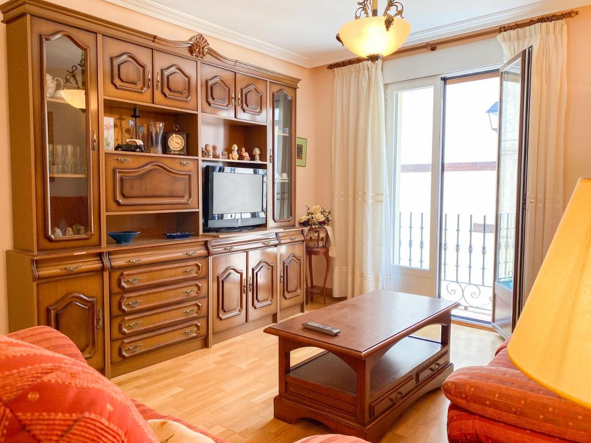Vivienda Turistica Los Leones Berlanga de Duero Exterior foto