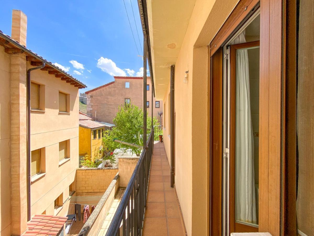Vivienda Turistica Los Leones Berlanga de Duero Exterior foto